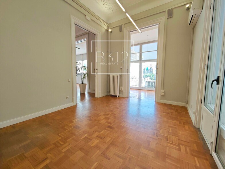 Office in Barcelona, Barcelona for lease - Interior Photo - Image 3 of 5
