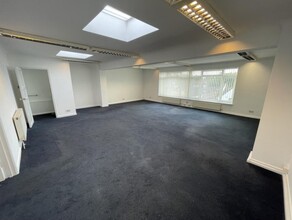 41 Frimley High St, Frimley for lease Interior Photo- Image 2 of 2