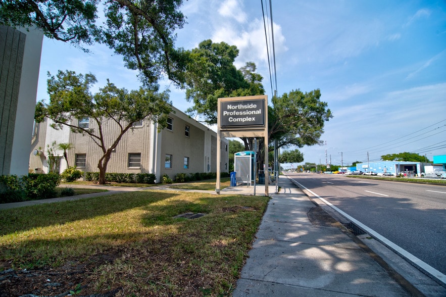 Northside Professional Complex, Saint Petersburg, FL for lease - Building Photo - Image 1 of 61