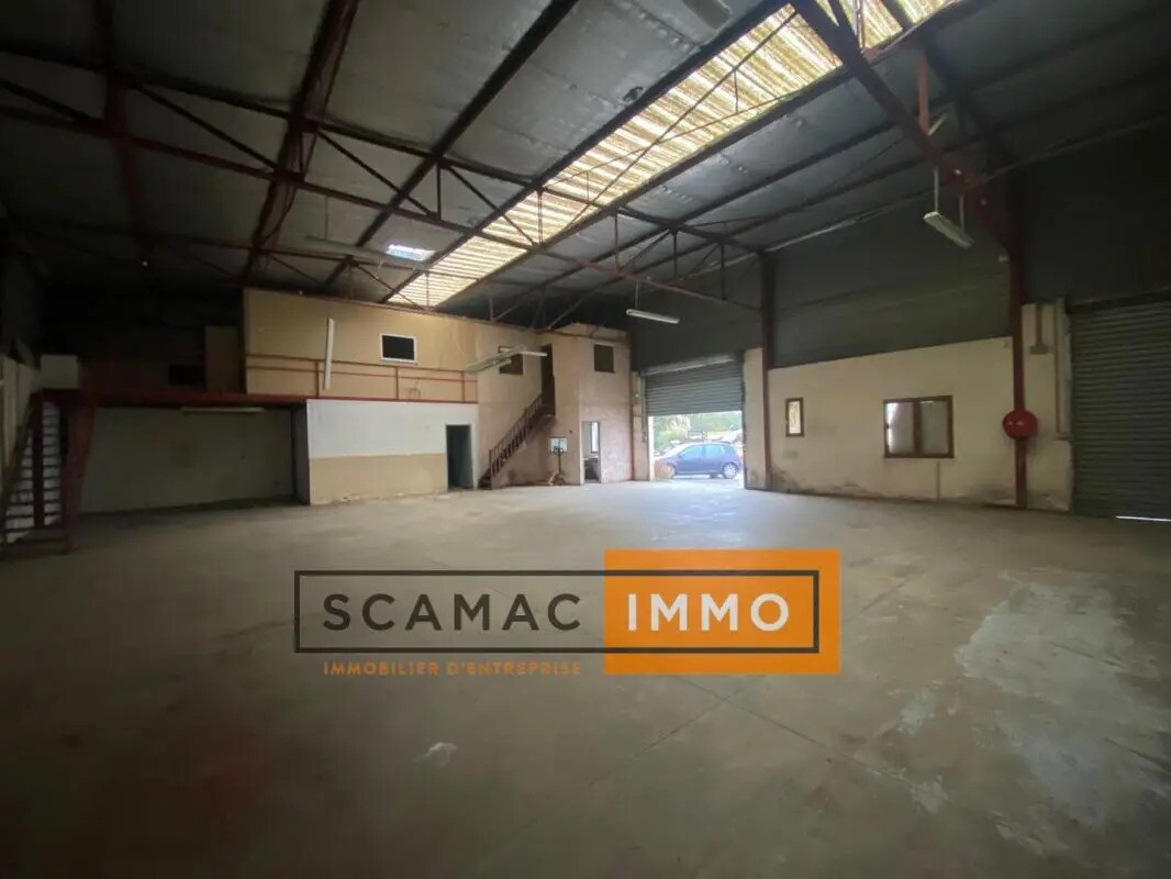 Industrial in Gignac-la-Nerthe for lease Interior Photo- Image 1 of 5