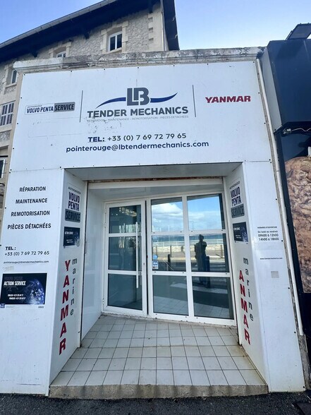 85 Avenue De La Pointe Rouge, Marseille à louer - Photo du bâtiment - Image 1 de 2