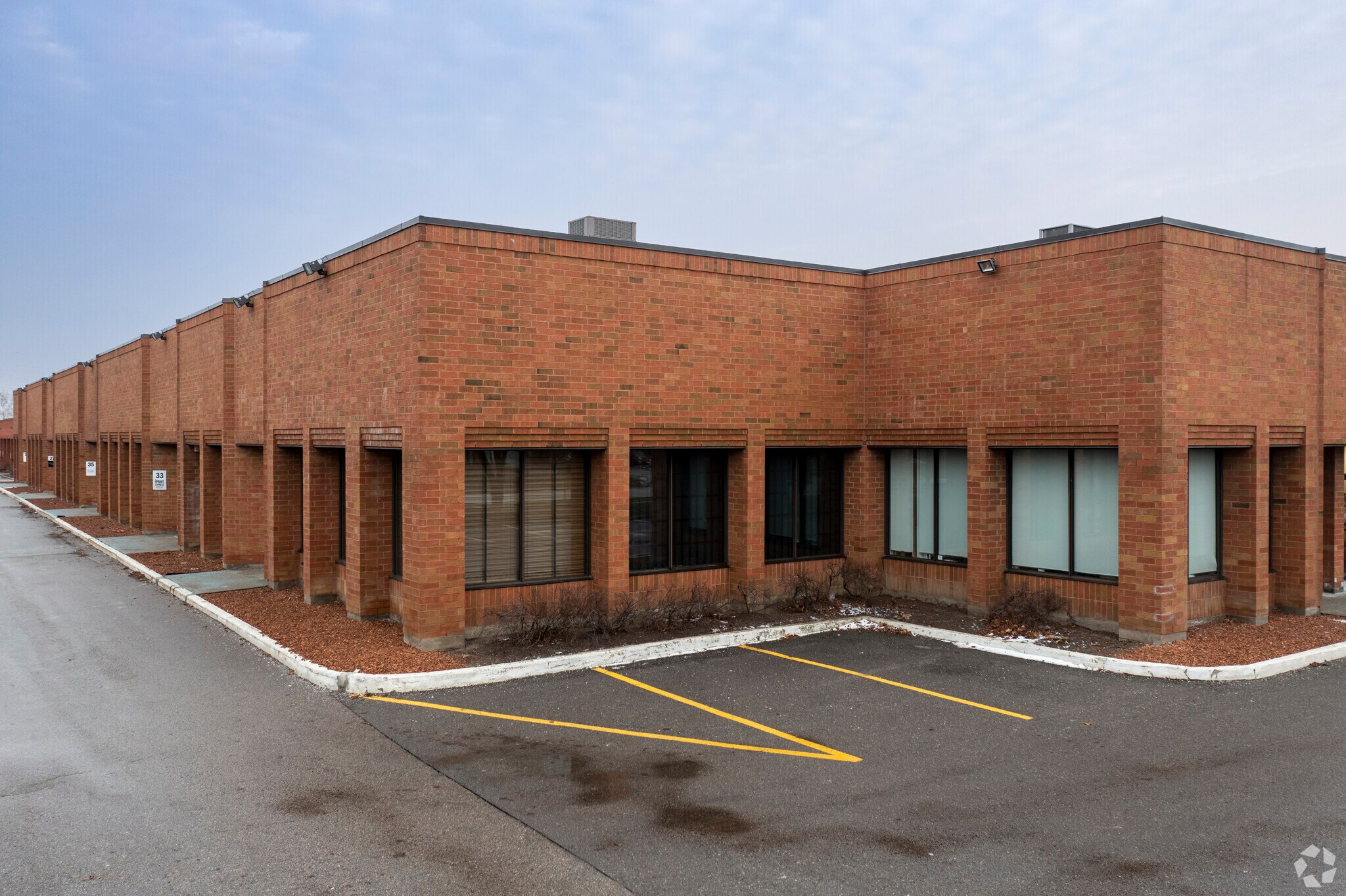 147 Citation Dr, Concord, ON for sale Primary Photo- Image 1 of 1