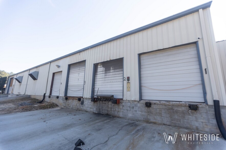 23 Industrial Park Dr, Lugoff, SC à louer - Photo du bâtiment - Image 2 de 10