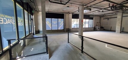 5512 17th Ave NW, Seattle, WA for lease Interior Photo- Image 2 of 6