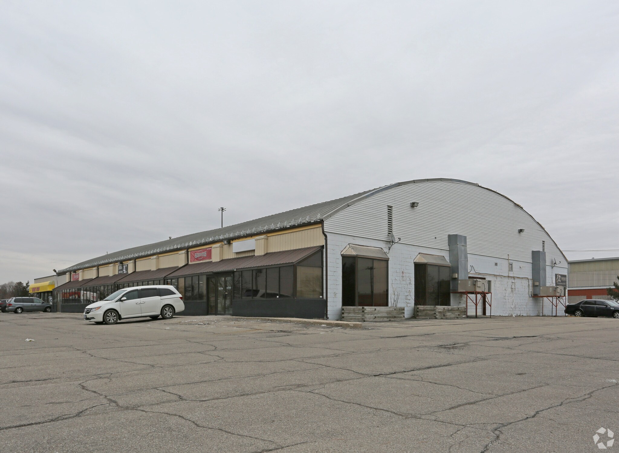 2399 Kingsway Dr, Kitchener, ON à vendre Photo principale- Image 1 de 1