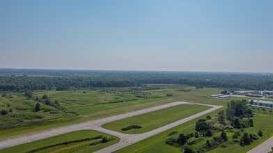 139 Gatlin Dr, Griffith, IN - AERIAL  map view