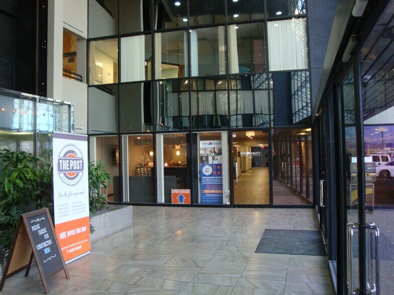 7400 N Oracle Rd, Tucson, AZ à vendre - Photo du bâtiment - Image 2 de 25