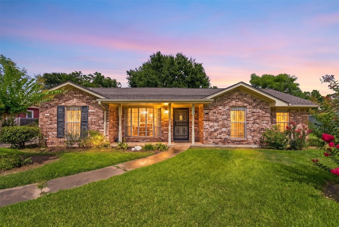 3139 Jeanetta St, Houston, TX 77063 - Unit 3 - - Interior Photo - Image 1 of 34