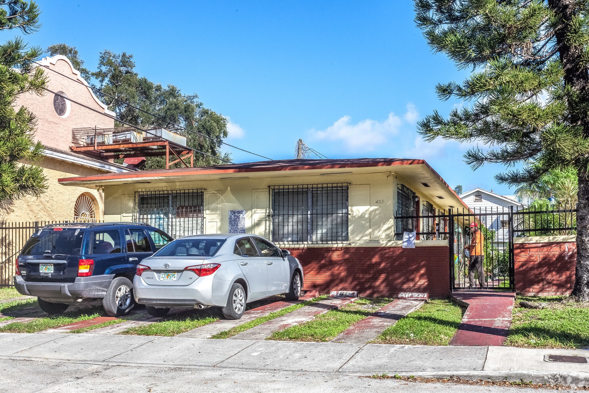 421 SW 9th Ave, Miami, FL à vendre Photo principale- Image 1 de 3