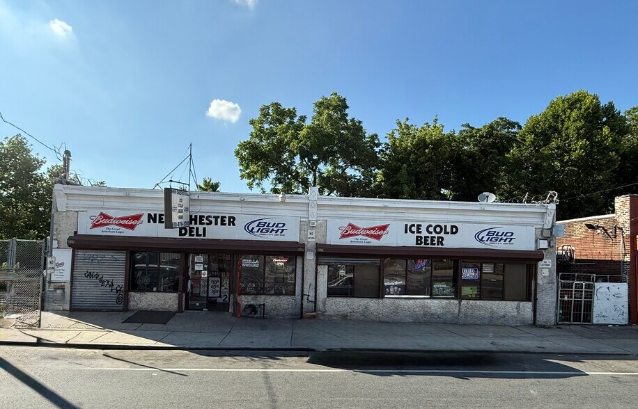 Liquor, Restaurant biz, 2 buildings portefeuille de 2 propriétés à vendre sur LoopNet.ca - Photo du bâtiment - Image 1 de 21