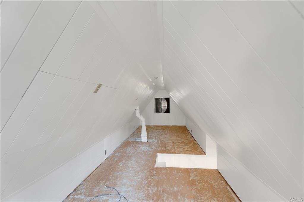 26890 CA-189 Hwy, Blue Jay, CA à louer Photo intérieure- Image 1 de 2