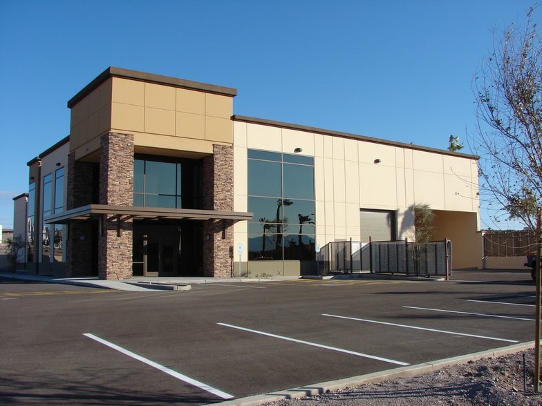 2540 Landon Dr, Bullhead City, AZ à vendre - Photo principale - Image 3 de 25