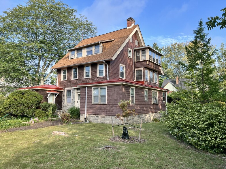 29 W Stratford Ave, Lansdowne, PA for sale - Building Photo - Image 2 of 5