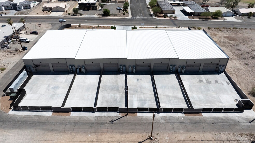 2995 Kiowa Blvd N, Lake Havasu City, AZ for lease - Aerial - Image 2 of 19