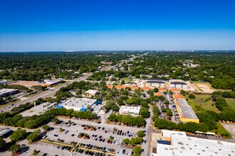 1070-1072 E Brandon Blvd, Brandon, FL - Aerial  map view - Image1