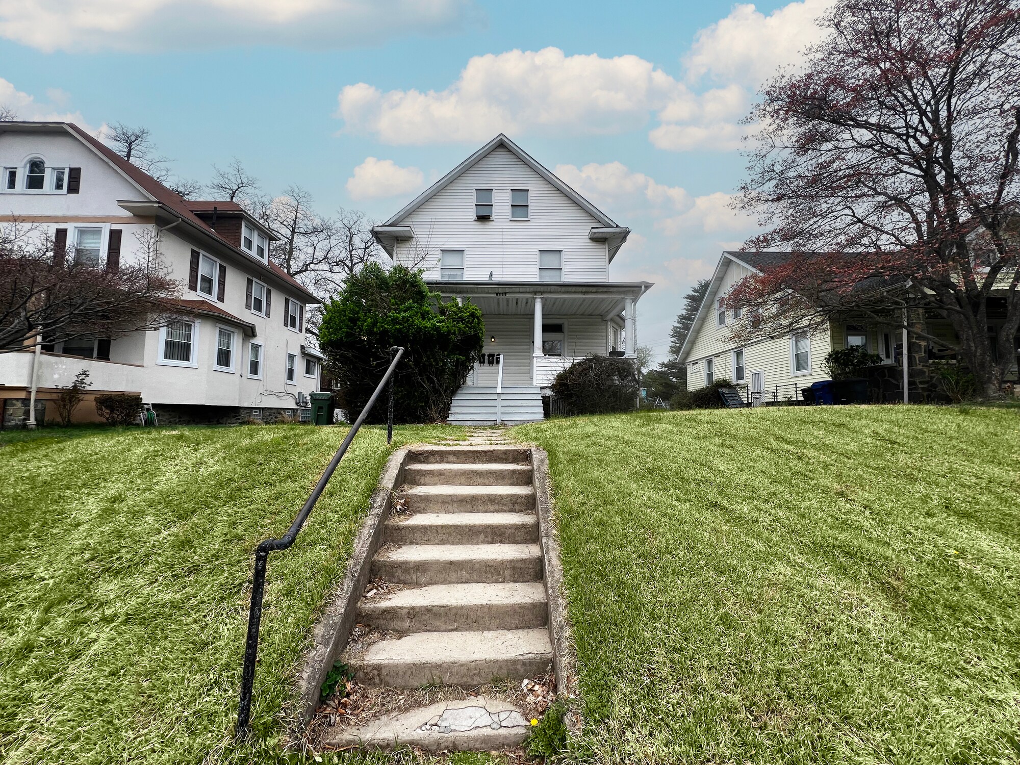 3702 Chesholm Rd, Baltimore, MD à vendre Photo du bâtiment- Image 1 de 16