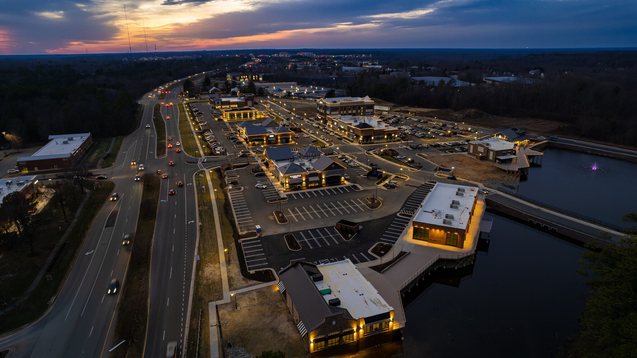 14210 Midlothian Tpke, Midlothian, VA à louer Photo principale- Image 1 de 5