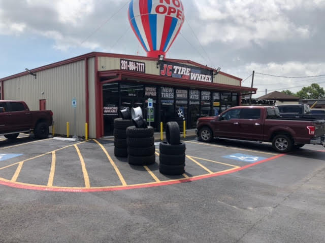 5154 E Sam Houston Pky, Houston, TX à vendre - Photo du bâtiment - Image 2 de 10