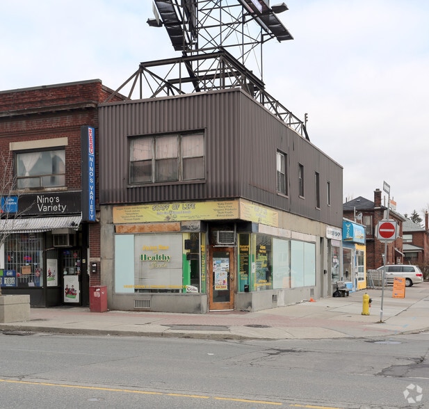 1652 Eglinton Ave, Toronto, ON for sale - Primary Photo - Image 1 of 1
