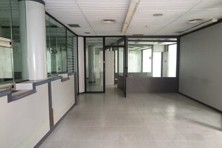 More details for Avenida Rafael Casanova, 72, Mollet del Vallès - Retail for Lease