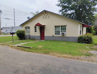 More details for 302 E 11th St, Mount Pleasant, TX - Multifamily for Sale