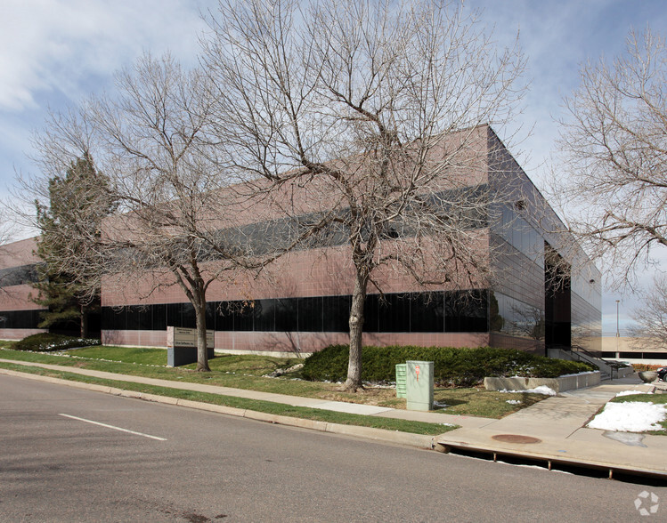 2101 S Blackhawk St, Aurora, CO for sale - Primary Photo - Image 1 of 38