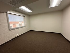 1818 Industrial Rd, Las Vegas, NV for lease Interior Photo- Image 2 of 2