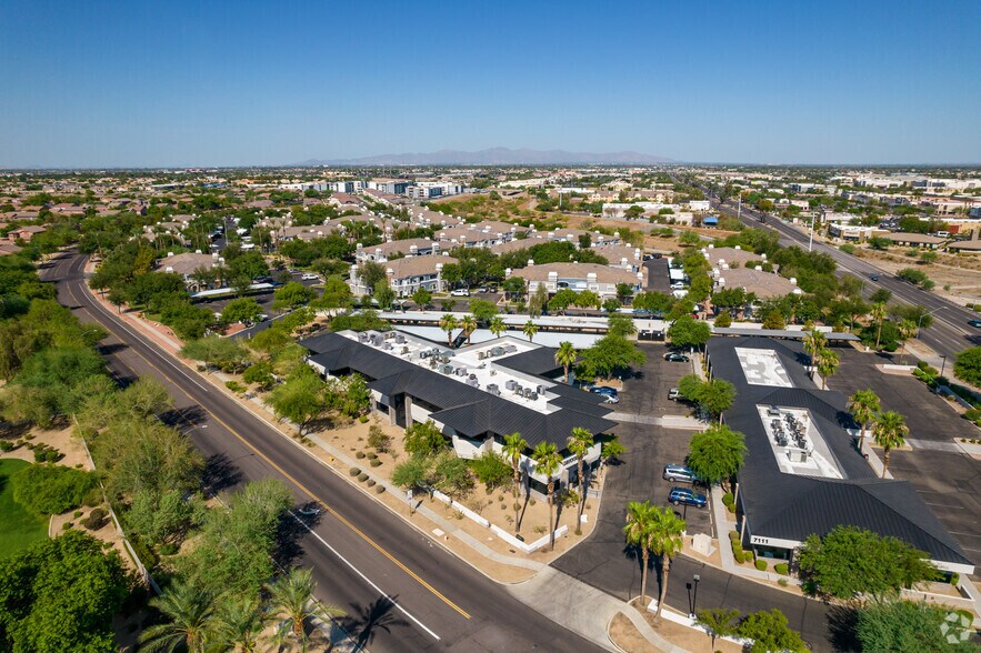 7111-7121 W Bell Rd, Glendale, AZ à vendre - Aérien - Image 2 de 4