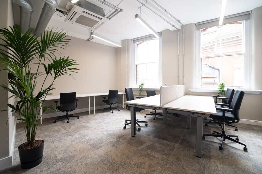 101 Princess St, Manchester for lease - Interior Photo - Image 2 of 7