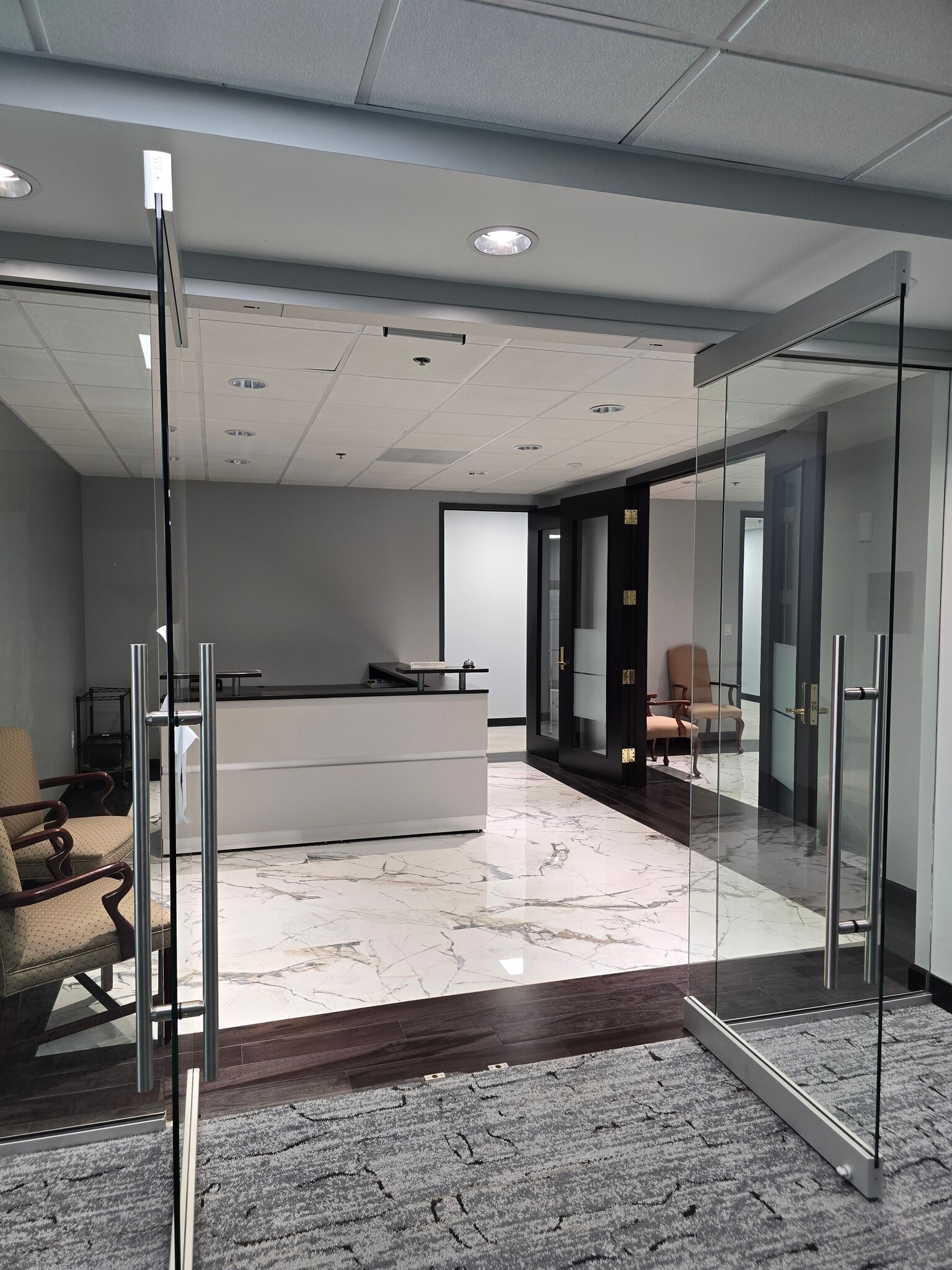 18167 US Highway 19 N, Clearwater, FL for lease Interior Photo- Image 1 of 16