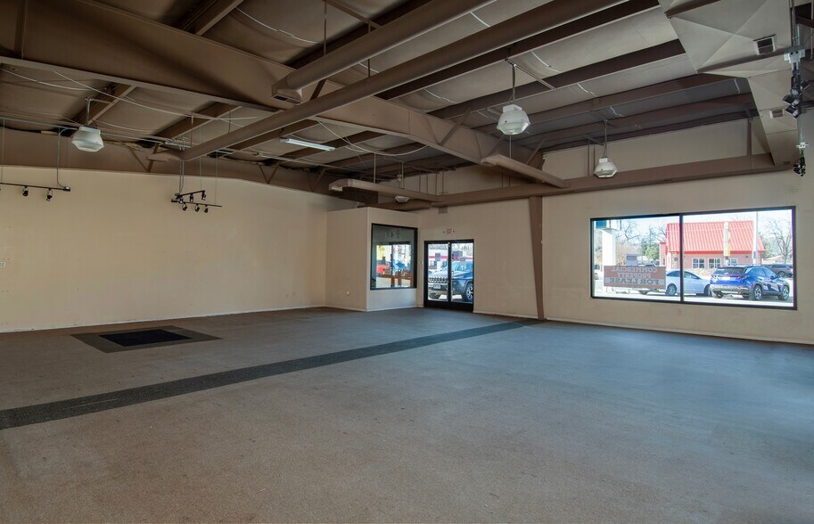 1606 7th St, Las Vegas, NM for lease - Interior Photo - Image 3 of 9