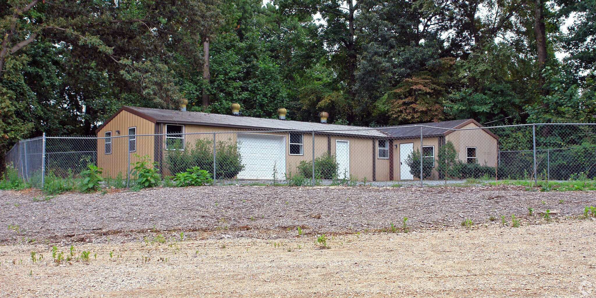 4038 Hartley St, Charlotte, NC à louer Photo principale- Image 1 de 10