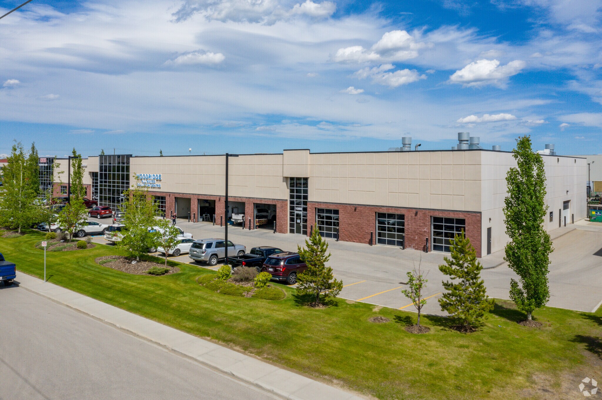 10820-10860 46th St SE, Calgary, AB à vendre Photo du bâtiment- Image 1 de 1
