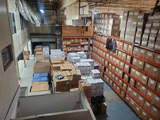 Plus de détails pour 1185 McDonald Ave, Brooklyn, NY - Industriel à louer