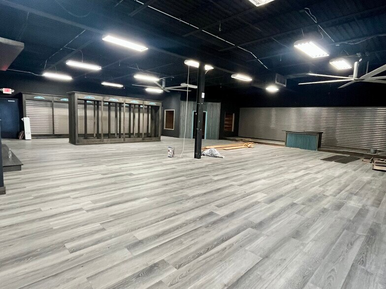 2828 N Richmond St, Appleton, WI à louer - Photo du bâtiment - Image 2 de 4