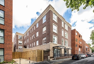 Plus de détails pour Palmyra Sq N, Warrington - Commerce de détail à louer