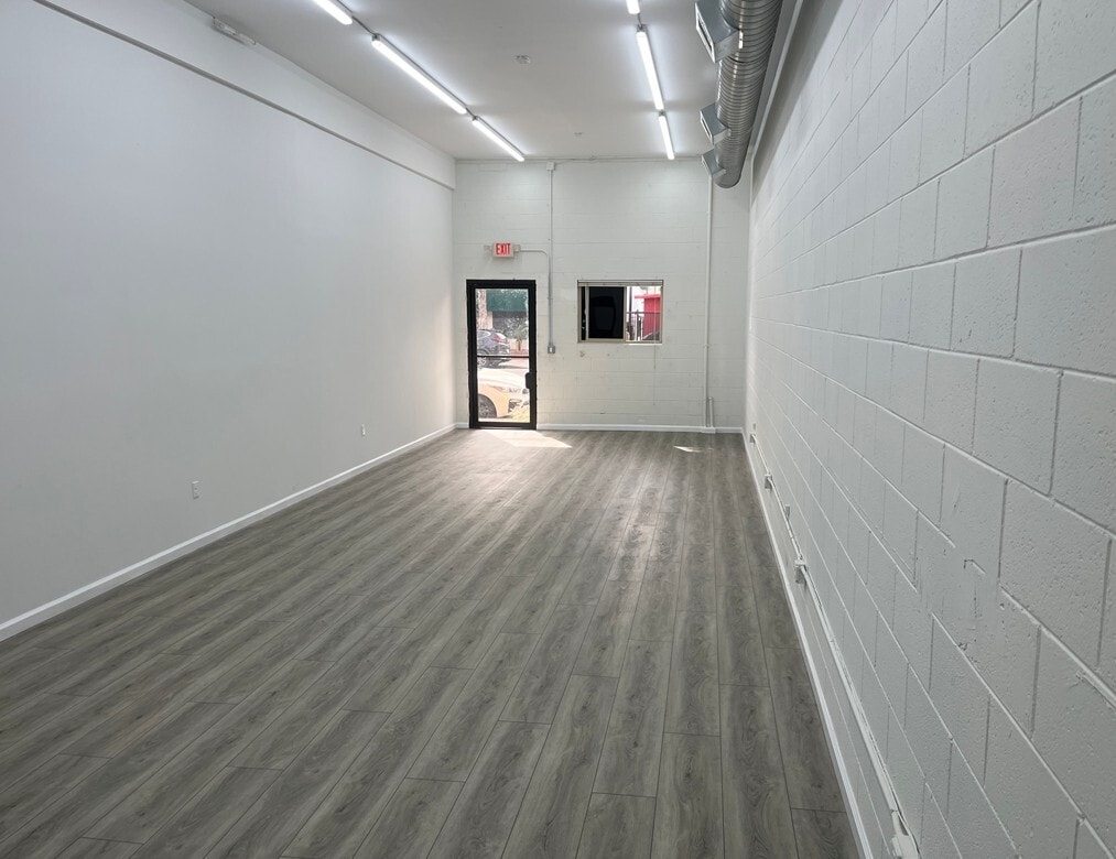 6618 San Fernando Rd, Glendale, CA for lease Interior Photo- Image 1 of 9