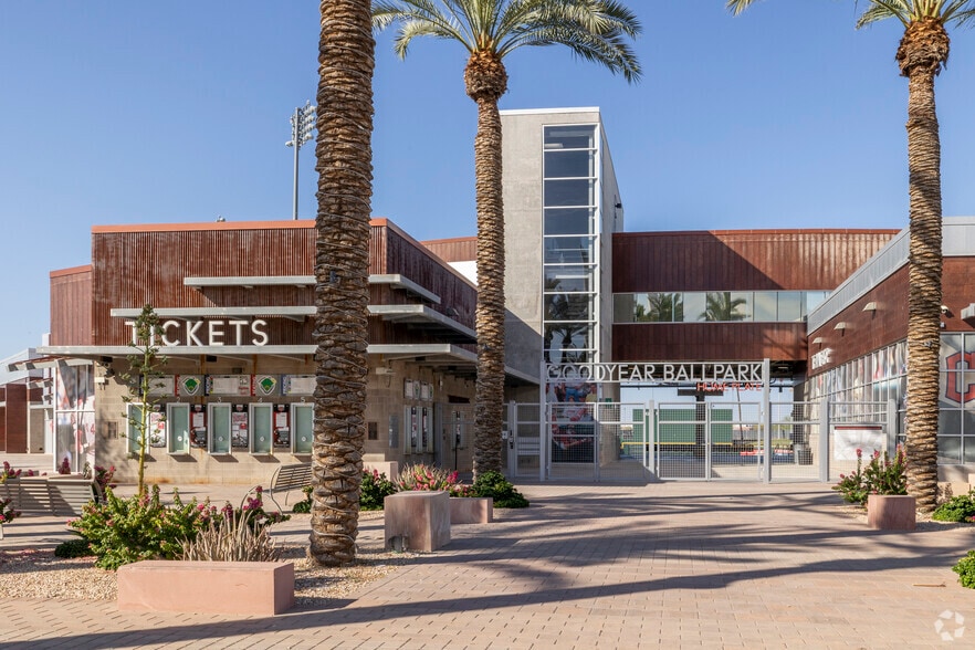 1933 S Ballpark Way, Goodyear, AZ à louer - Photo du bâtiment - Image 1 de 10