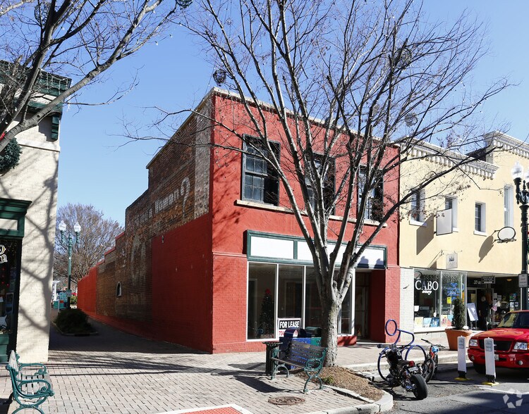 35 S Union St, Concord, NC for lease - Building Photo - Image 2 of 8