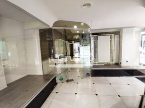 Commerce de détail dans Lleida, Lérida à louer Photo intérieure- Image 2 de 10