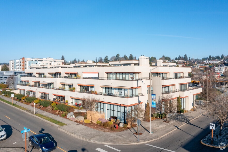 600-612 S 227th St, Des Moines, WA for lease - Primary Photo - Image 1 of 3