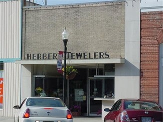 More details for 104 E Main St, Fort Valley, GA - Retail for Sale