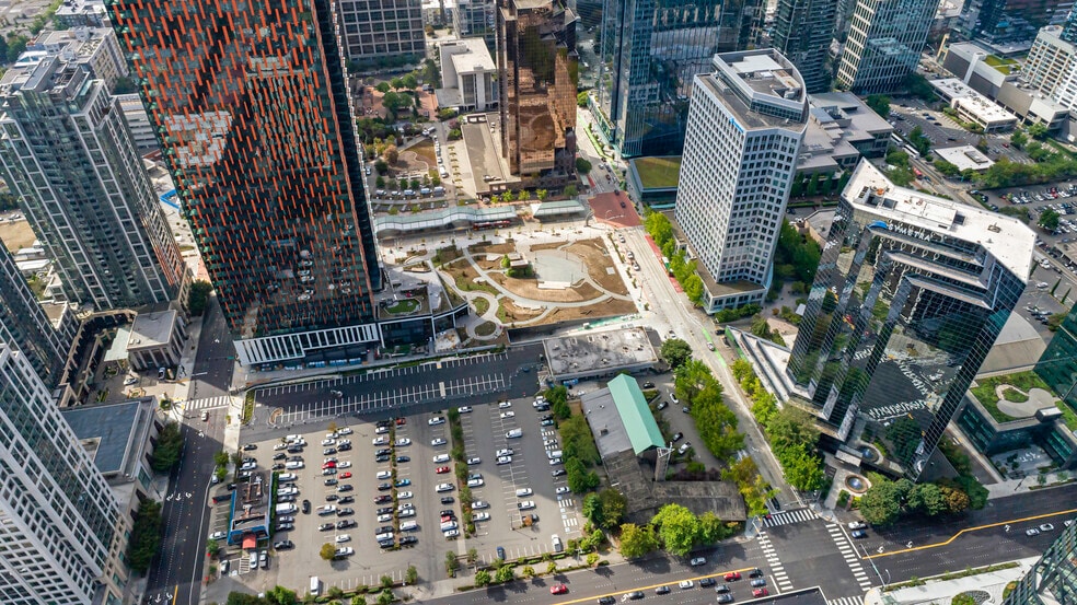 752 108th Ave NE, Bellevue, WA for lease - Building Photo - Image 3 of 9