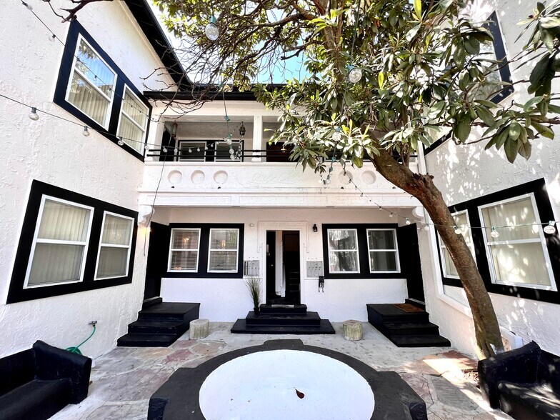 415 Fairview St, Houston, TX à vendre - Photo du bâtiment - Image 2 de 13