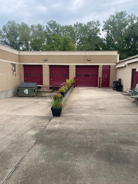 1933 N 10th St, Kansas City, KS à vendre - Photo du bâtiment - Image 2 de 9