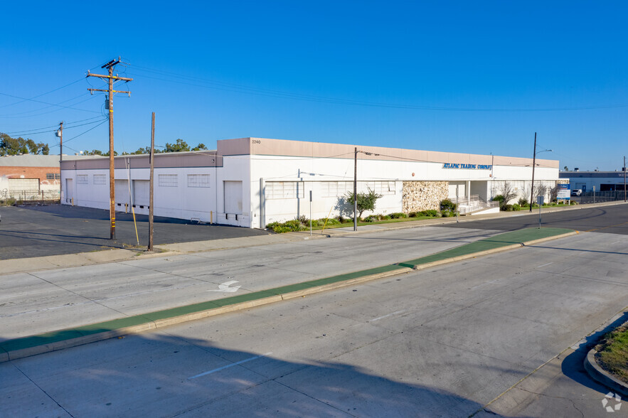 2240 S Garfield Ave, Commerce, CA for lease - Building Photo - Image 1 of 6