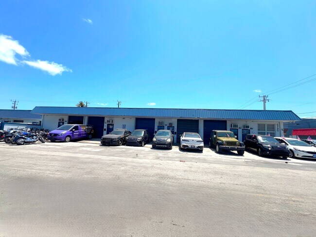 Plus de détails pour 5790 Rodman St, Hollywood, FL - Industriel à louer