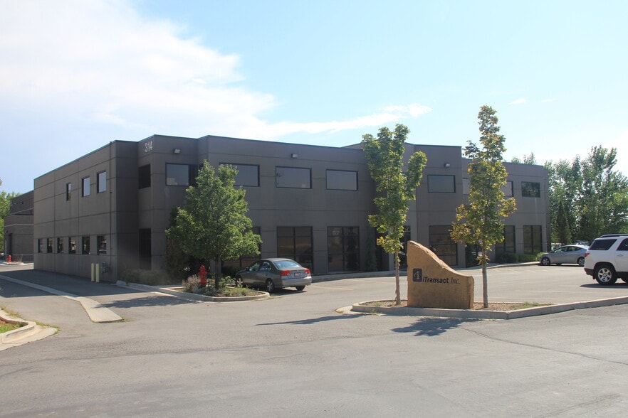 360 S 200 W, Farmington, UT for lease - Building Photo - Image 2 of 7