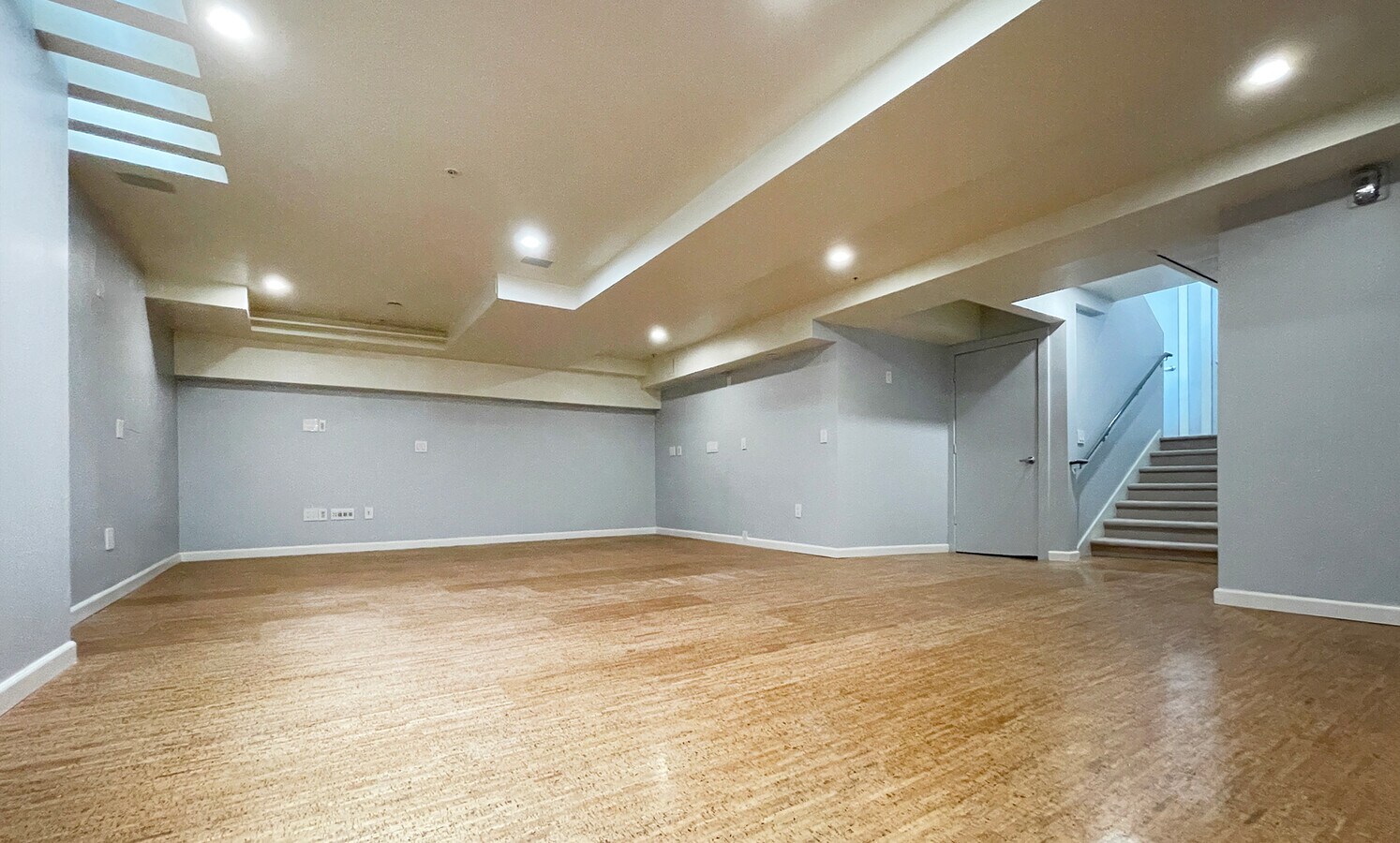 201 Guerrero St, San Francisco, CA 94103 - Unit Grnd & LL -  - Interior Photo - Image 2 of 2