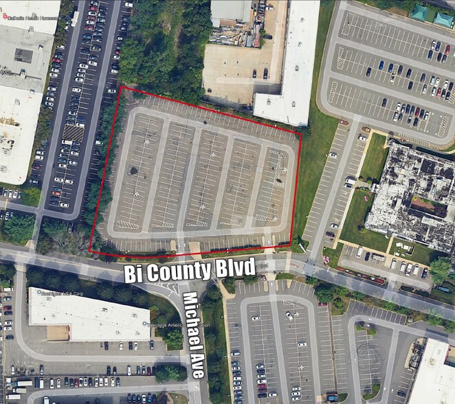 114 Bi County blvd, Farmingdale, NY à louer - Photo du bâtiment - Image 1 de 3